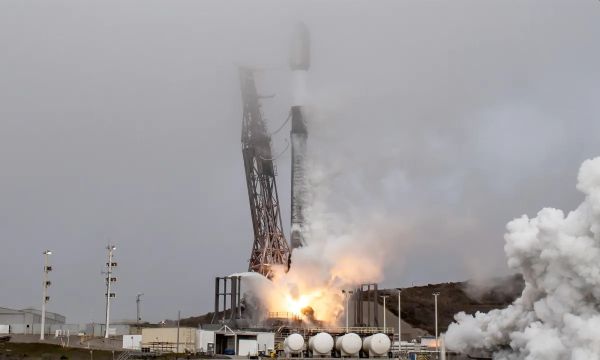 PROPELLANT LEAK BLAMED FOR FALCON 9 UPPER STAGE UNCONTROLLED REENTRY