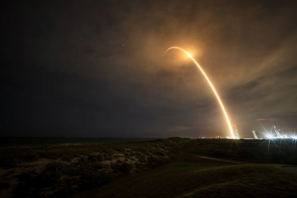 SPACEX LAUNCHES 28 STARLINK SATELLITES ON FALCON 9 ROCKET FROM CAPE CANAVERAL