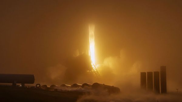 SPACEX LAUNCHES 1,000TH STARLINK SATELLITE OF THE YEAR DURING FRIDAY MORNING MISSION