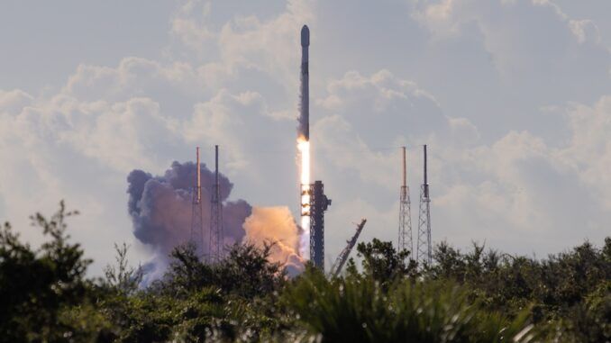 SPACEX LAUNCHES AMAZON’S PROJECT KUIPER SATELLITES ON FIFTH SCHEDULED ATTEMPT