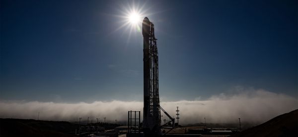 SPACEX LAUNCHES 24 STARLINK SATELLITES ON FALCON 9 ROCKET FROM VANDENBERG SFB