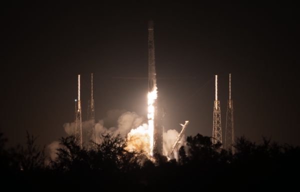 SPACEX LAUNCHES 28 STARLINK SATELLITES ON FALCON 9 ROCKET FROM CAPE CANAVERAL