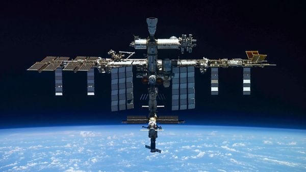 THE INTERNATIONAL SPACE STATION CELEBRATES 25 YEARS OF HUMAN LIFE IN SPACE. HERE’S A LOOK BACK AT IT