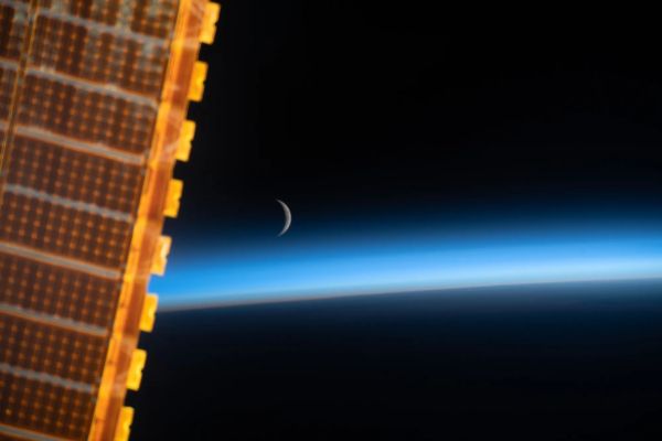25 YEARS OF SCIENTIFIC DISCOVERY ABOARD THE INTERNATIONAL SPACE STATION 