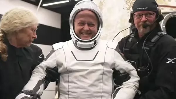 WHAT THE FIRST MEDICAL EVACUATION FROM THE INTERNATIONAL SPACE STATION TELLS US ABOUT HEALTHCARE IN SPACE