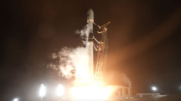 SPACEX LAUNCHES 21 DATA SATELLITES FOR THE SPACE DEVELOPMENT AGENCY