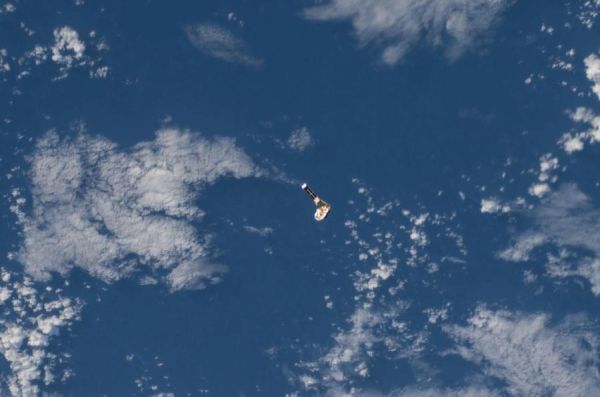 CUBESAT DEPLOYED FROM SPACE STATION TO TEST SAMPLE RETURN TECHNOLOGY 