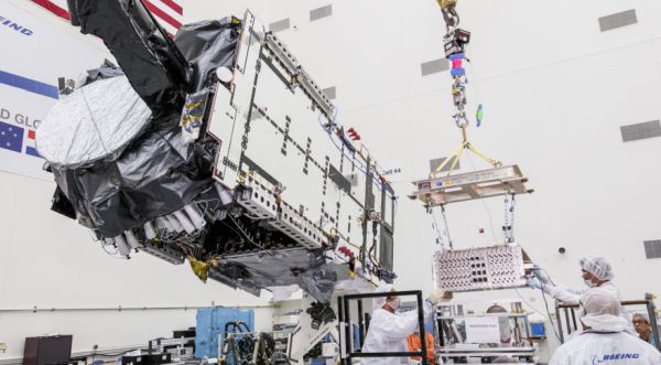 INTELSAT-29E SATELLITE SUFFERS FUEL LEAK, SPOTTED DRIFTING ALONG GEO ARC