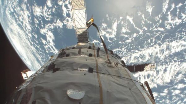 U.S. AIR FORCE WARNS THERE'S A CHANCE AN AMERICAN AND RUSSIAN SATELLITE COULD COLLIDE OVERNIGHT