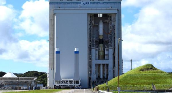 JAPANESE CARGO LAUNCH RESET FOR MONDAY AFTER FIRE