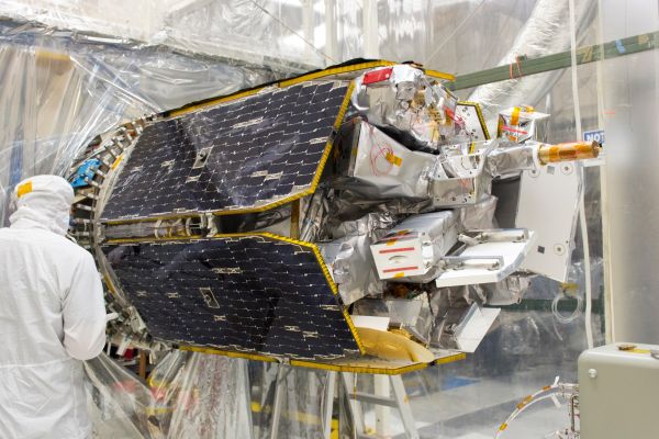 UC BERKELEY WAS ABOUT TO LAUNCH A SATELLITE. THEN PG&E SAID IT WAS CUTTING POWER