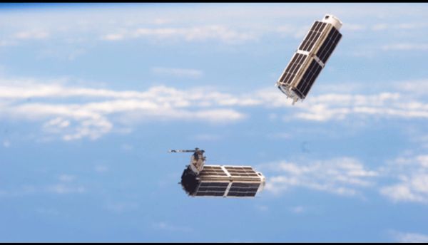 WASHINGTON STUDENTS TO MAKE SATELLITE HISTORY WITH HUSKYSAT-1