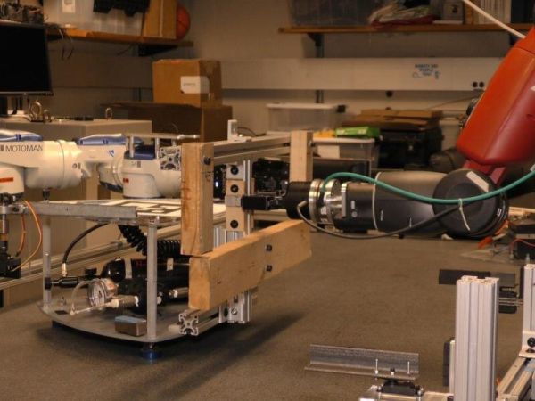REFUELING SATELLITES IN SPACE WITH THE HELP OF A ROBOT