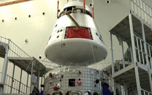 CHINA READIES ITS NEW DEEP-SPACE CREW CAPSULE FOR 1ST TEST FLIGHT