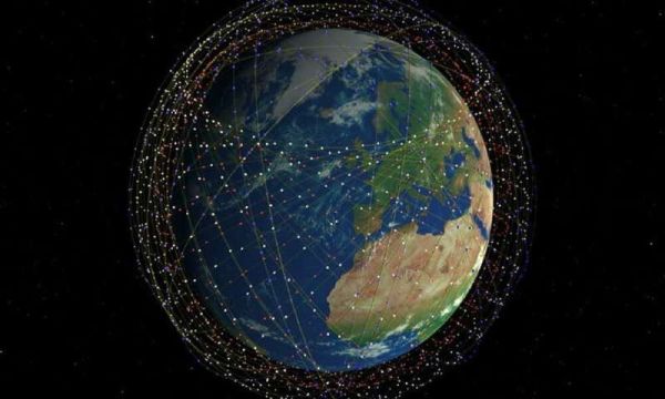 ASTRONOMERS HAVE SERIOUS CONCERNS ABOUT SATELLITE CONSTELLATIONS