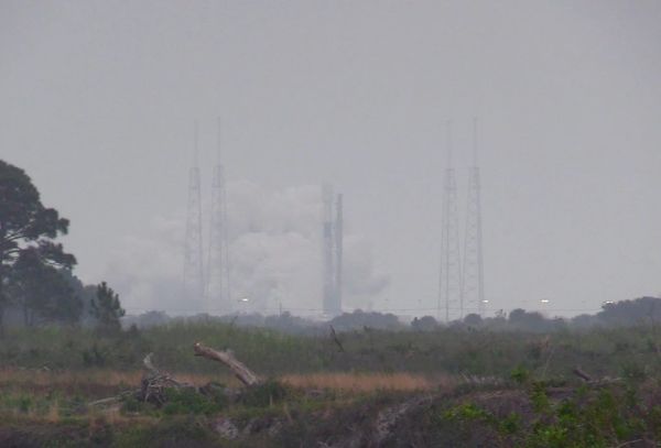 SPACEX TEST-FIRES FALCON 9 ROCKET; STARLINK LAUNCH DELAYED TO MONDAY 