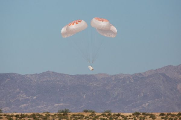 SPACEX ACES LAST DRAGON PARACHUTE TEST BEFORE CREW LAUNCH