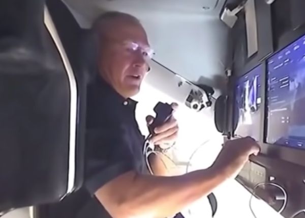 DID A HAM RADIO ENTHUSIAST ACTUALLY SPEAK TO CREW DRAGON?
