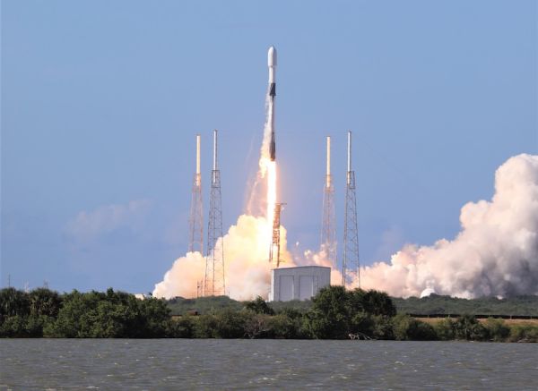 SPACEX DELIVERS SOUTH KOREA’S FIRST MILITARY SATELLITE INTO ON-TARGET ORBIT