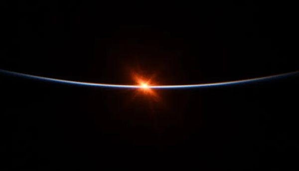 STUNNING PICTURES: NASA ASTRONAUT SHARES 'FIRST MOMENTS' OF SUNRISE FROM SPACE