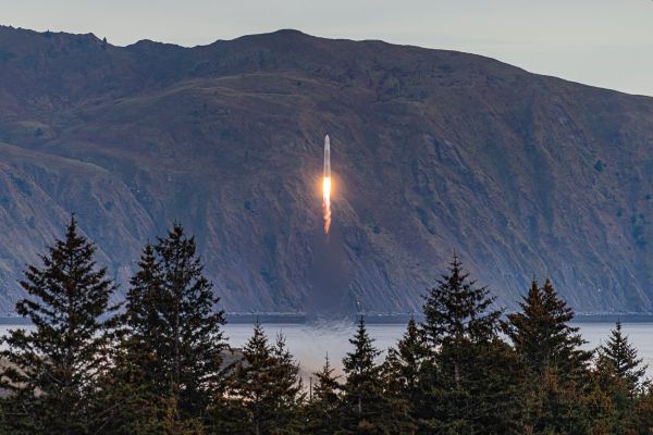ASTRA LAUNCH FALTERS DURING FIRST STAGE BURN