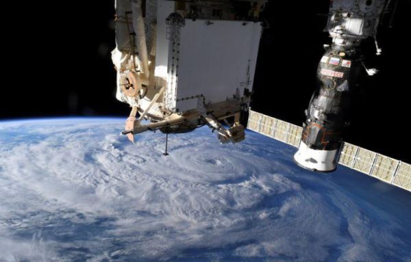 AIR LEAKING FROM INTERNATIONAL SPACE STATION BUT NO DANGER TO CREW - ROSCOSMOS AGENCY