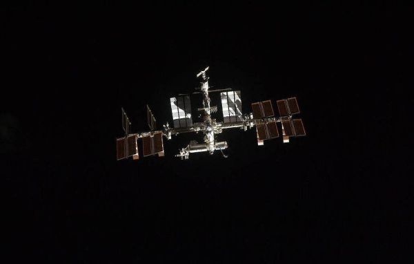 AIR LEAK AT INTERNATIONAL SPACE STATION LOCALIZED TO RUSSIA’S ZVEZDA MODULE