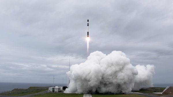 ROCKET LAB SUCCESSFULLY LAUNCHES SATELLITES FOR PLANET AND CANON