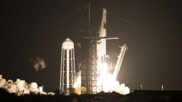 SPACEX CREW DRAGON LAUNCHES 4 ASTRONAUTS TO SPACE STATION IN 1ST OPERATIONAL FLIGHT FOR NASA
