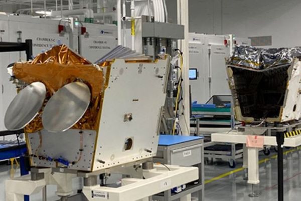 ONEWEB'S SATELLITE PLANT RETURNS TO FULL-SCALE PRODUCTION