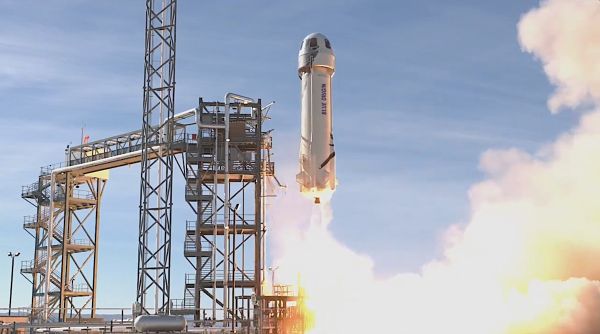 BLUE ORIGIN TESTS PASSENGER ACCOMMODATIONS ON SUBORBITAL LAUNCH