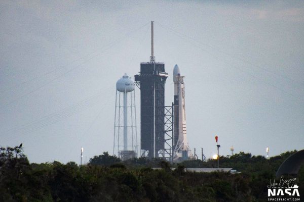 SPACEX SET TO LAUNCH FIRST STARLINK MISSION OF 2021