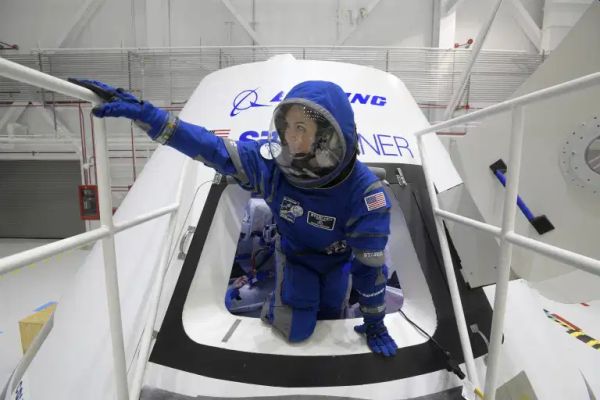 BOEING’S STARLINER IS FURTHER DELAYED DUE TO ISS ‘TRAFFIC JAM’ CREATED BY SPACEX