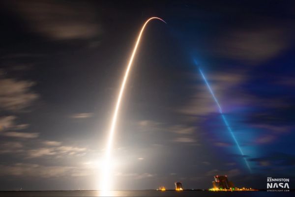 OFF THE EARTH, FOR THE EARTH; ENDEAVOUR LIFTS OFF WITH INTERNATIONAL CREW FOR SIX MONTH MISSION