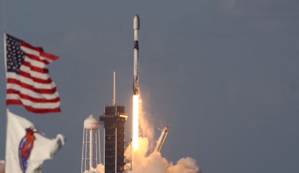 SPACEX RAMPS UP LAUNCH RATE FIFTH FALCON 9 MISSION IN THREE WEEKS