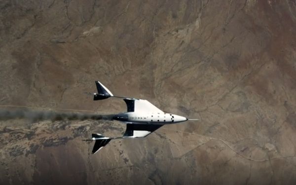 VIRGIN GALACTIC ROCKET PLANE FLIES TO EDGE OF SPACE