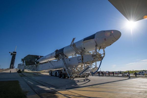 ALL-NEW FALCON 9 ROCKET AND DRAGON CARGO CRAFT SET FOR LAUNCH THURSDAY