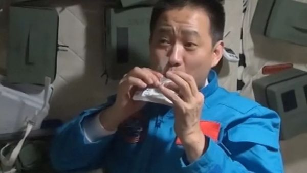 CHINESE ASTRONAUTS ENJOYING 120 DISHES DURING SPACE STATION STAY