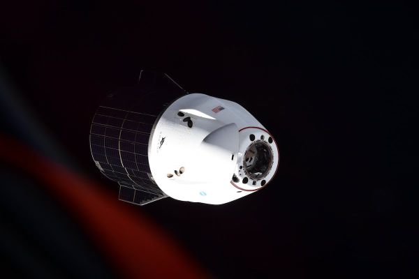 SPACEX CARGO CAPSULE SPLASHES DOWN IN GULF OF MEXICO