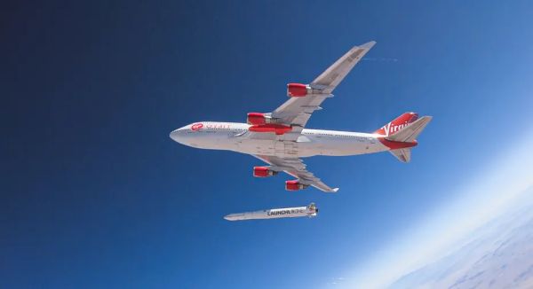 BRANSON'S VIRGIN ORBIT PLANS NEW SATELLITE LAUNCHES IN 2022