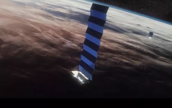 SPACEX STARLINK SATELLITES RESPONSIBLE FOR OVER HALF OF CLOSE ENCOUNTERS IN ORBIT, SCIENTIST SAYS