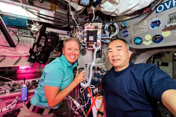 ARISS SEEKS HOSTS FOR HAM RADIO CONTACTS WITH SPACE STATION CREW