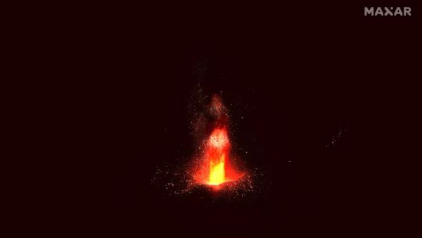 LA PALMA VOLCANO ERUPTION'S INFERNAL BEAUTY VISIBLE FROM SPACE IN ASTRONAUT AND SATELLITE PHOTOS