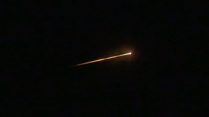 SPACEX CARGO SHIP STREAKS ACROSS FLORIDA ON THE WAY TO SPLASHDOWN
