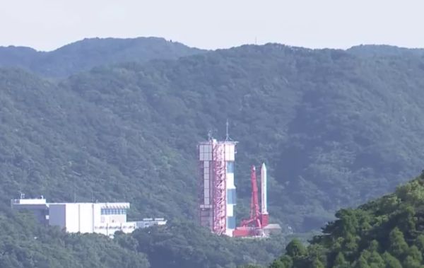 LAUNCH OF 9 JAPANESE SATELLITES SCRUBBED DUE TO STRONG WINDS