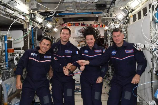 SPACEX'S CREW-2 ASTRONAUTS WILL LEAVE SPACE STATION SUNDAY AS CREW-3 LAUNCH IS DELAYED