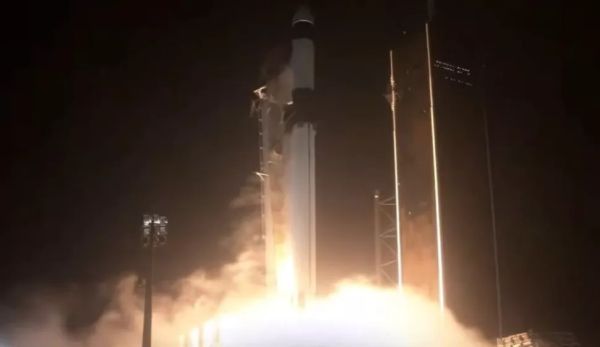 SPACEX ACES 100TH ROCKET LANDING AFTER DRAGON CARGO SHIP LAUNCH TO SPACE STATION