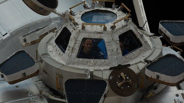 COSMONAUTS PREP FOR SPACEWALK AS ASTRONAUTS WORK SCIENCE AND MAINTENANCE