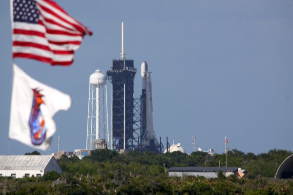 CAPE CANAVERAL’S BUSY JANUARY TO CONTINUE WITH ANOTHER STARLINK LAUNCH