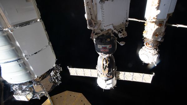 TRIO SET TO GO HOME WEDNESDAY; FIRST PRIVATE ASTRONAUT MISSION NEARS